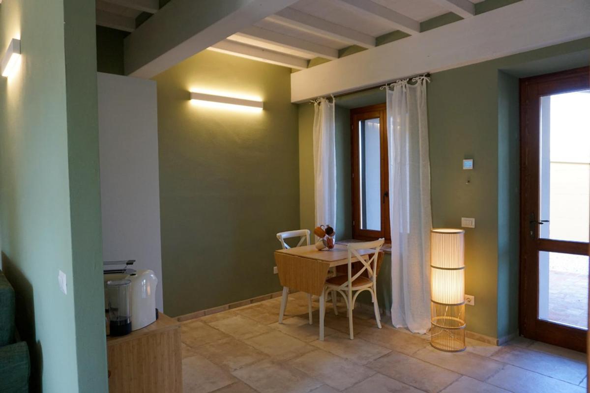 Agriturismo Cheloni Guasticce Exterior photo