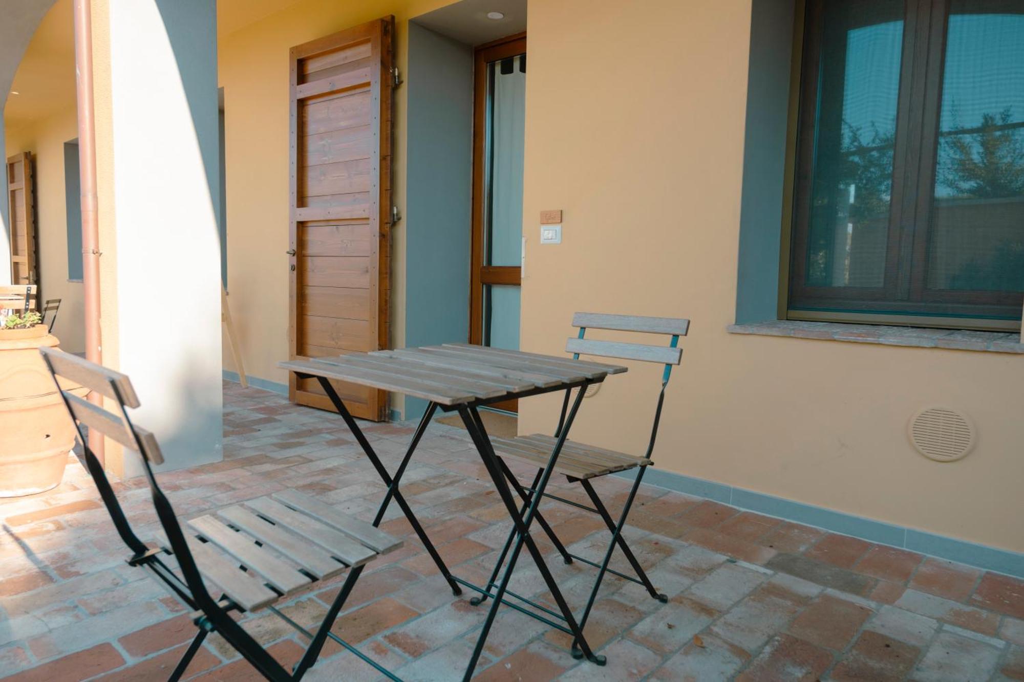Agriturismo Cheloni Guasticce Exterior photo