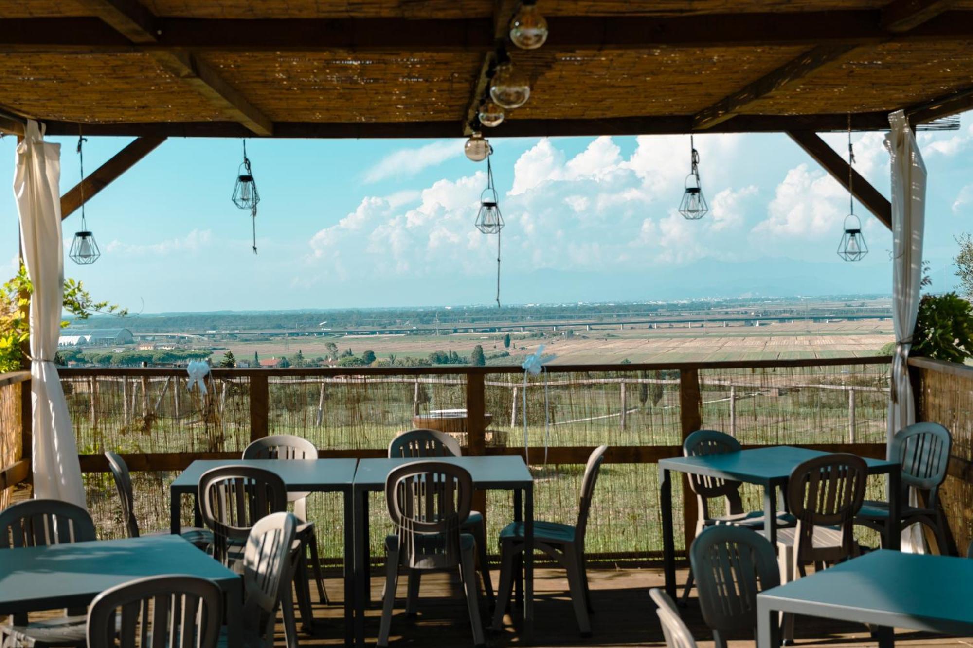 Agriturismo Cheloni Guasticce Exterior photo